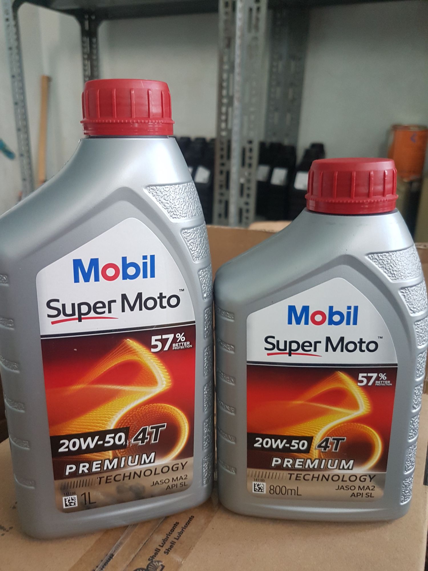 Mobil super moto 20W50 800ml dành cho xe số