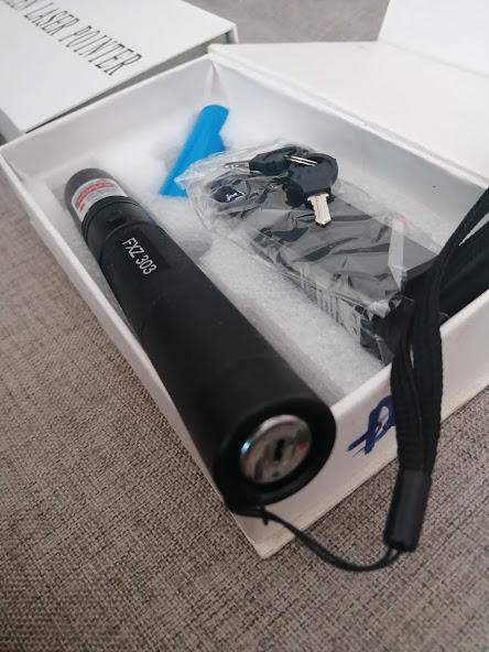 [HCM]đèn laser FXZ 303 tia đỏ giá rẻ