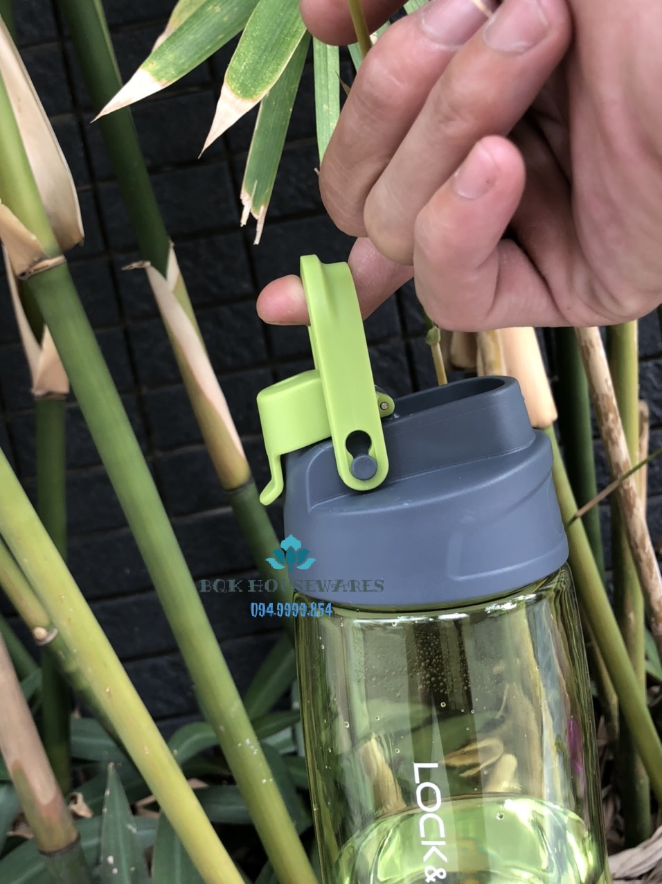 [HCM]Bình Nước Lock&Lock Nhựa Tritan 950ml Abf950