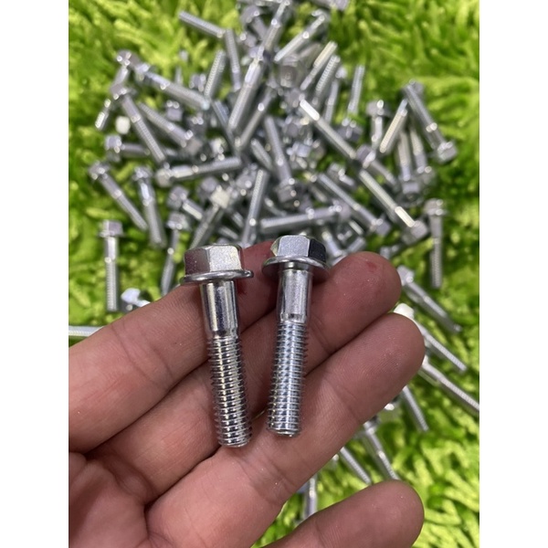 Cặp ốc phuộc trước/chảng ba