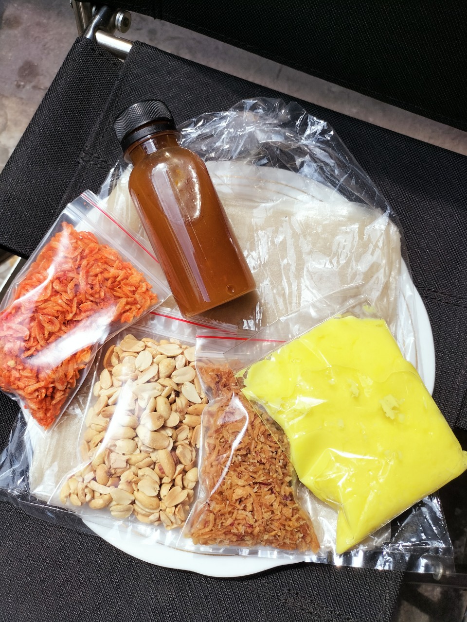 COMBO BÁNH TRÁNG PHƠI SƯƠNG 5 VỊ ( BƠ + ĐẬU PHỘNG + HÀNH PHI +TÉP + SỐT ME )
