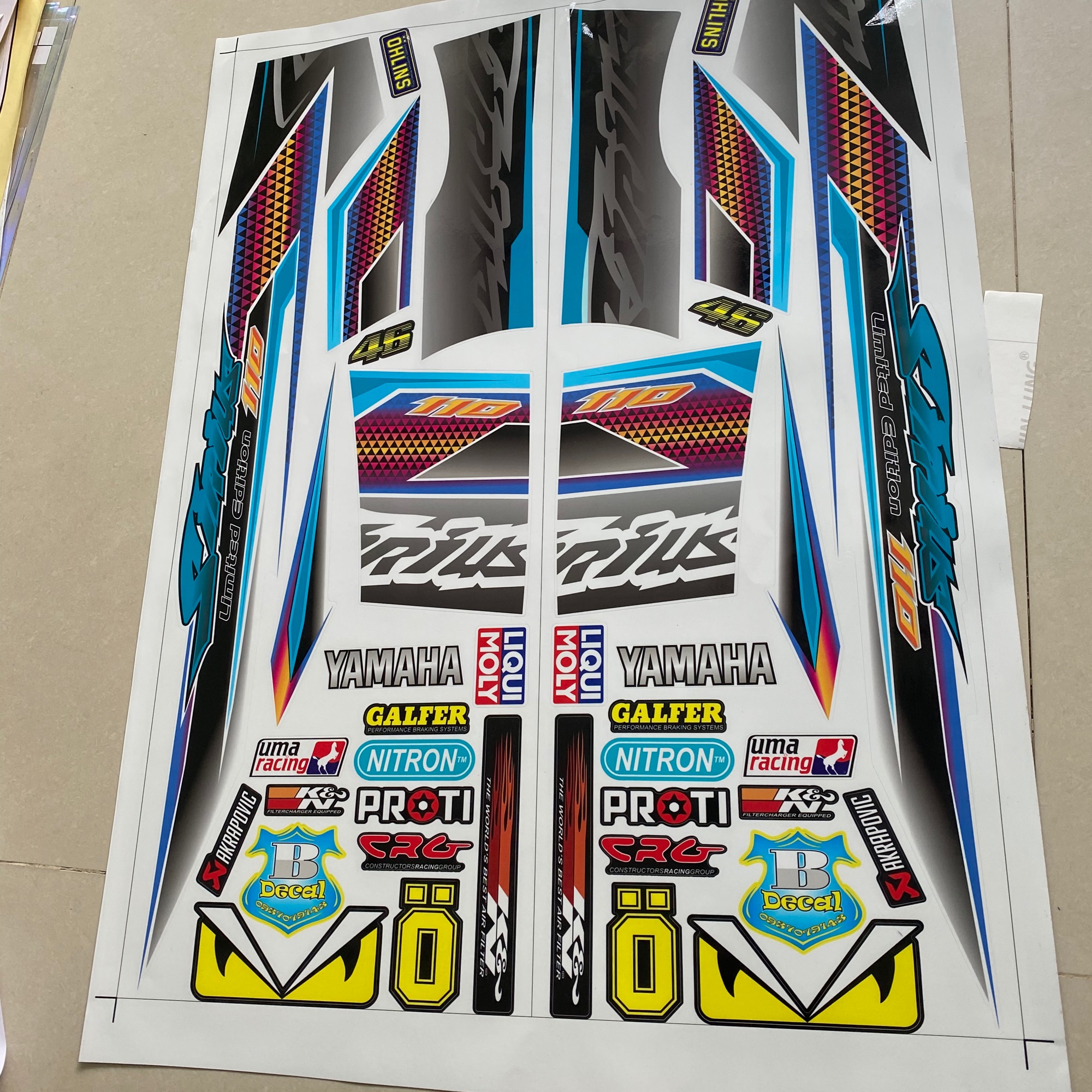 Tem rời Sirius 110 dán xe trắng