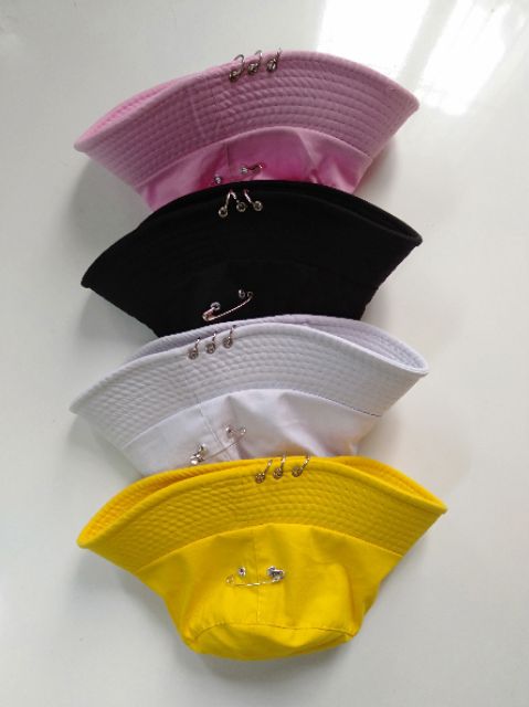 NÓN BUCKET PHỐI KHOEN VÀ GIM BĂNG