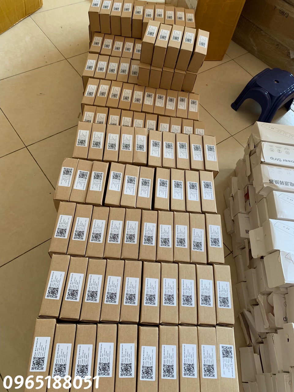 Công tắc thông minh Tuya 3 nút Đen  (wifi +rf 433) hổ trợ tiếng việt