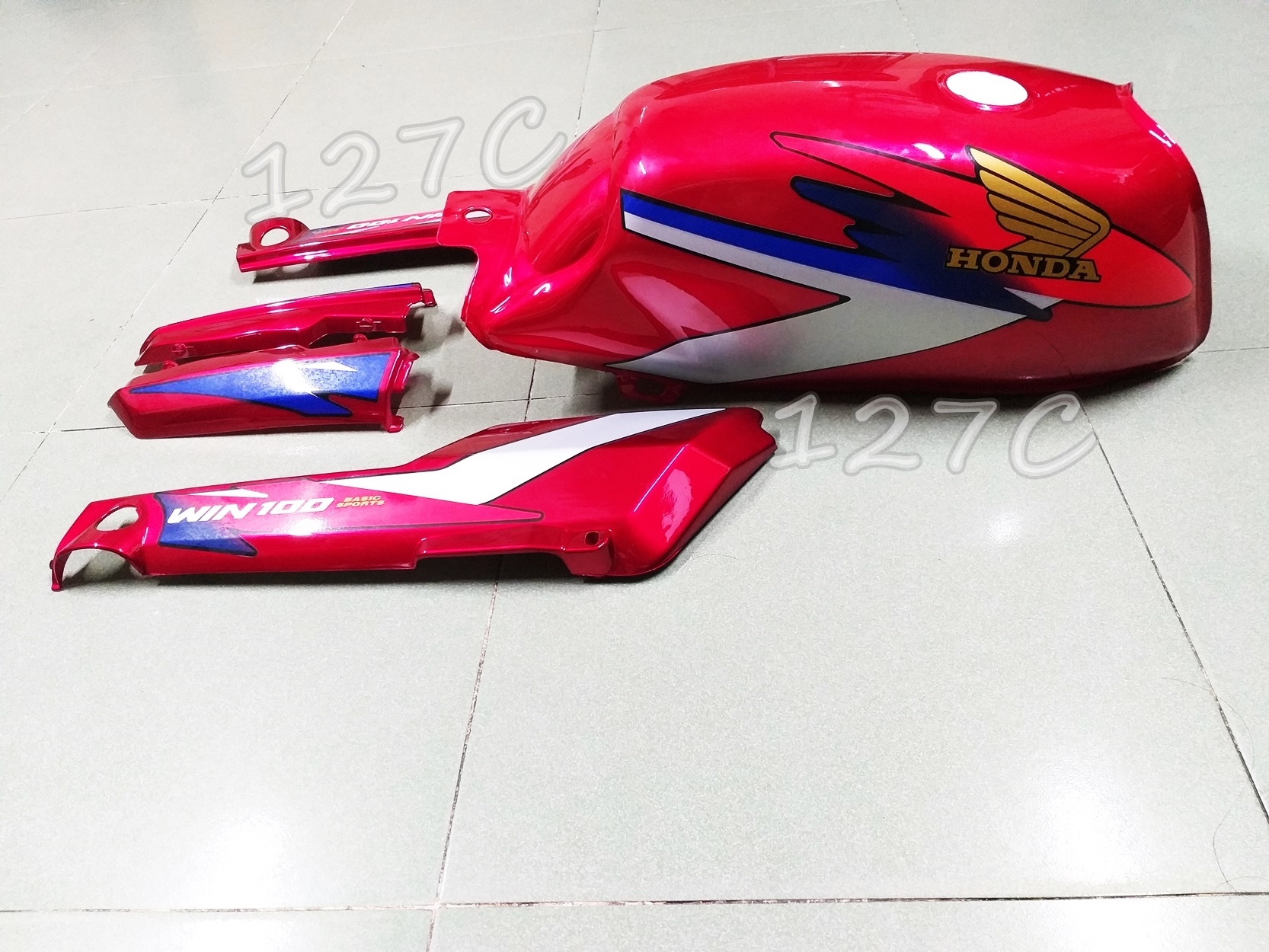 [Hcm] Combo Set of Large Fuel Tank & Large & Small Trunk Win 100Cc (Black/Red)