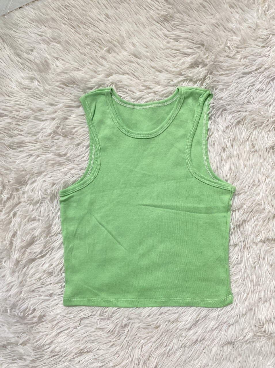 Áo croptop ba lỗ sát nách