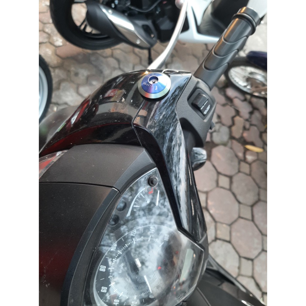 bịt chân gương dán hiệu rizoma giá 1 đôi