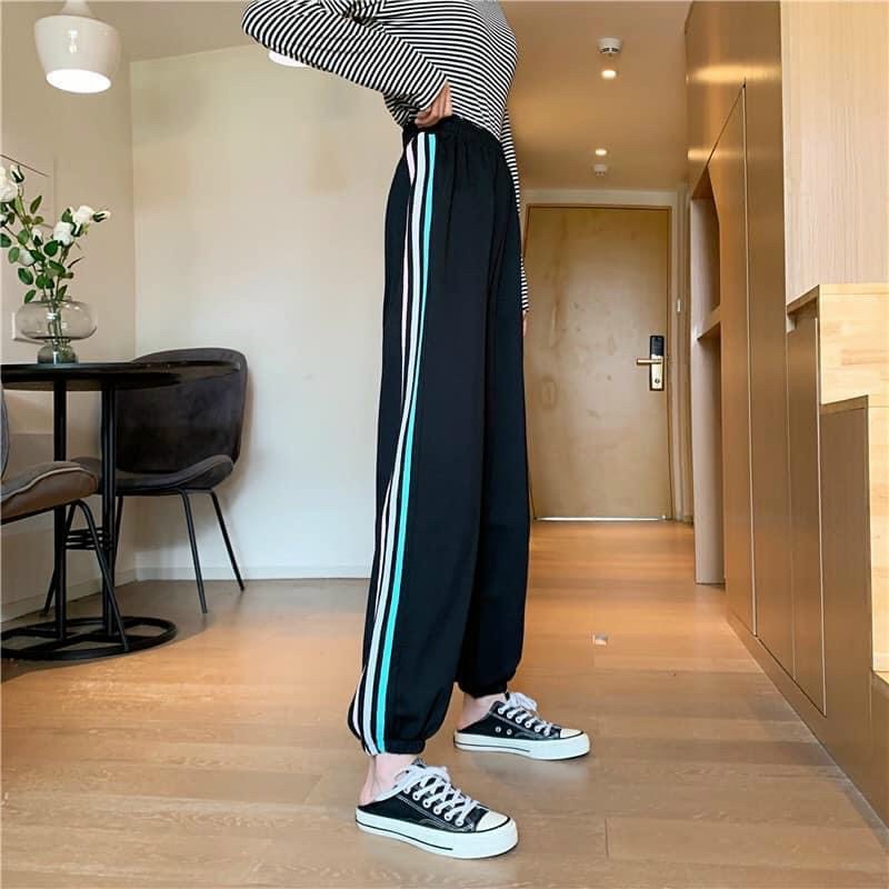 Quần jogger phối sọc thể thao TTSLA0423