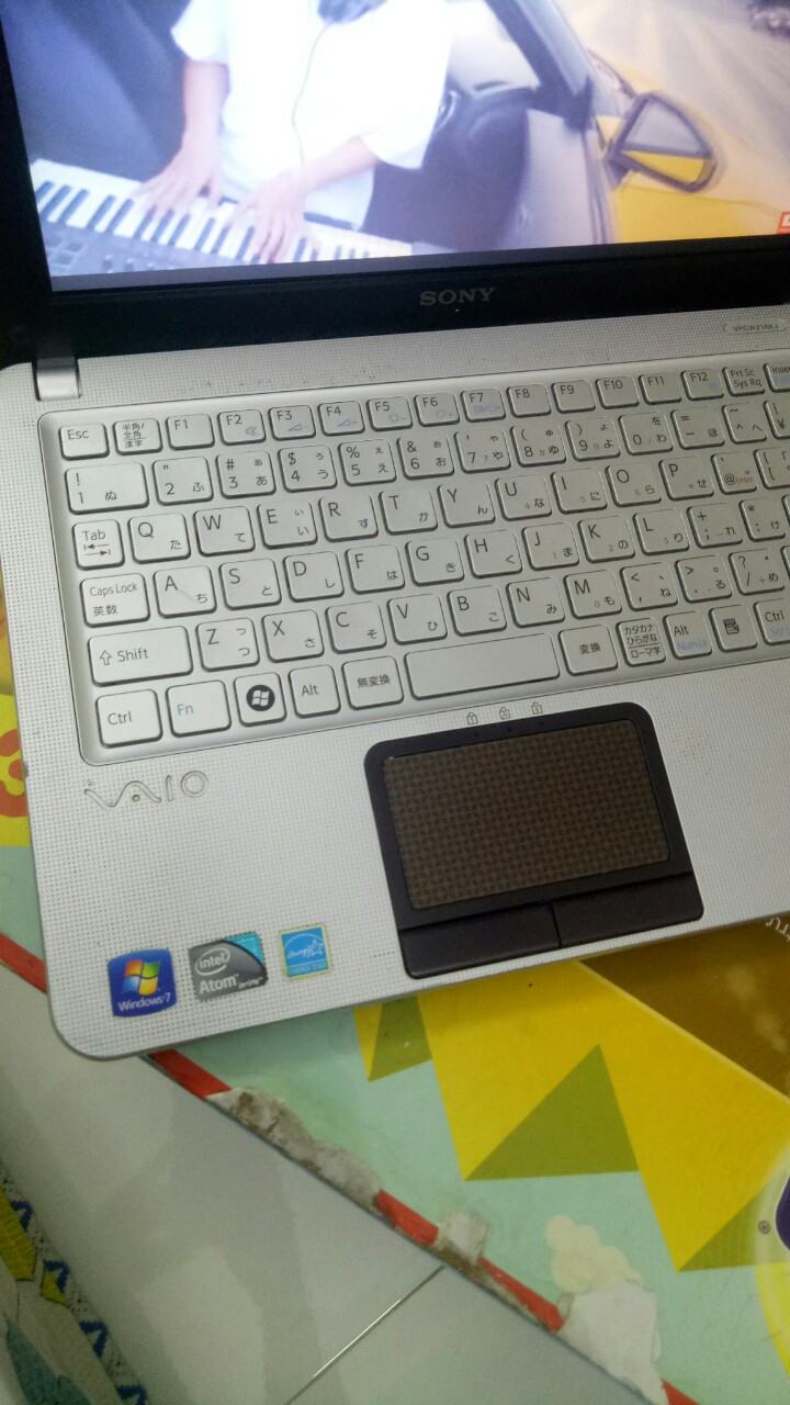 laptop sony mini