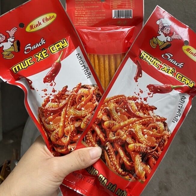 Snack mực xé cay