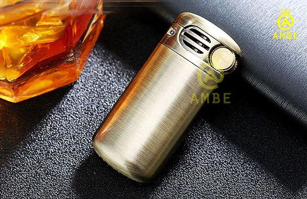Bật lửa xăng đá Zorro Z550