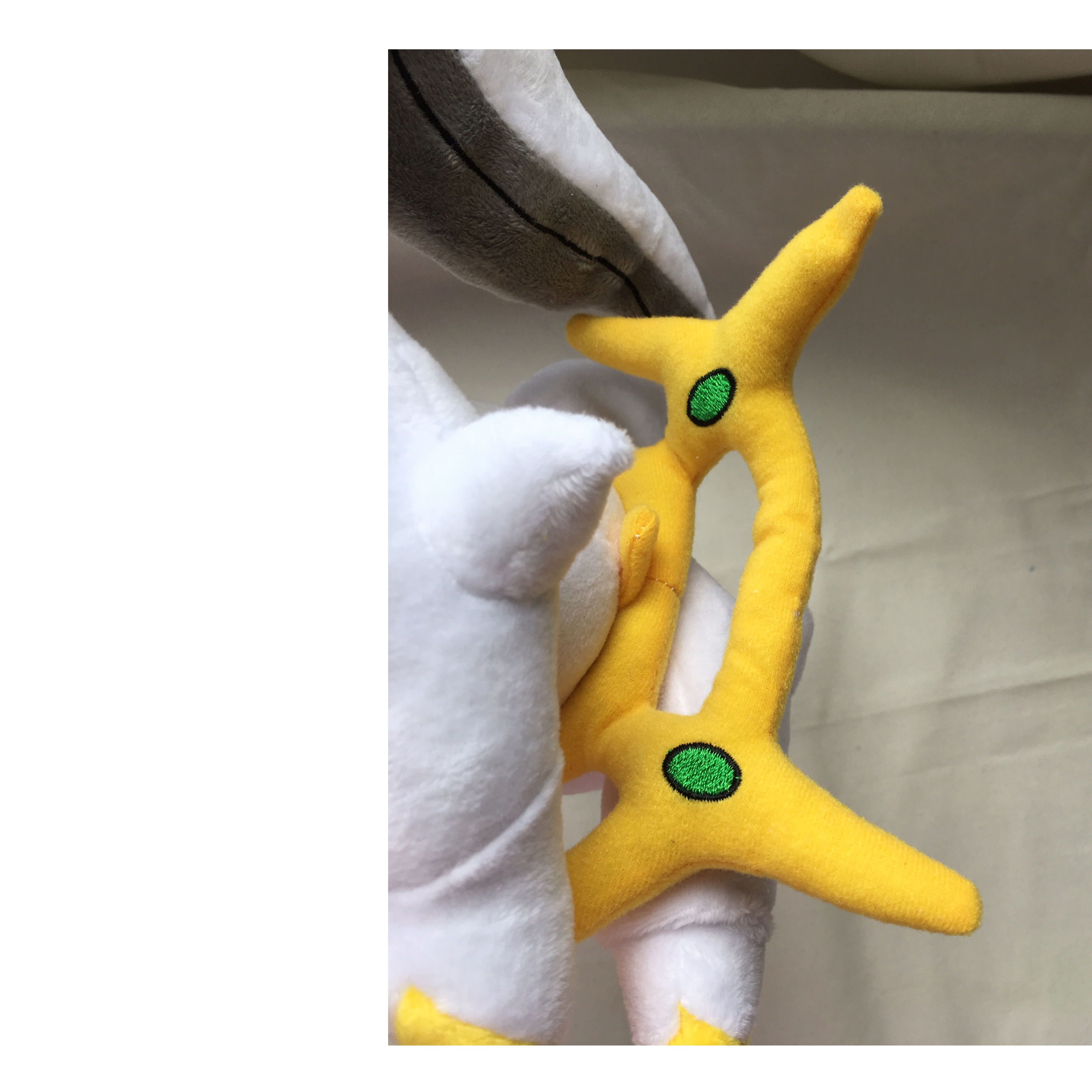 Gấu bông pokemon thần Arceus 30cm