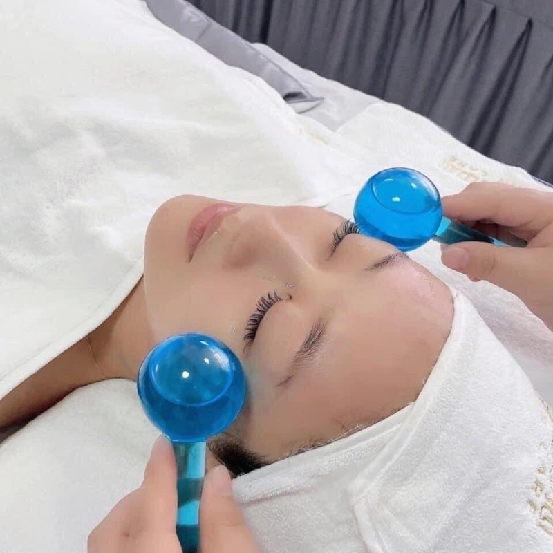 [Spa] Quả cầu lạnh massage mặt đẩy tinh chất chăm sóc da (1 cặp)