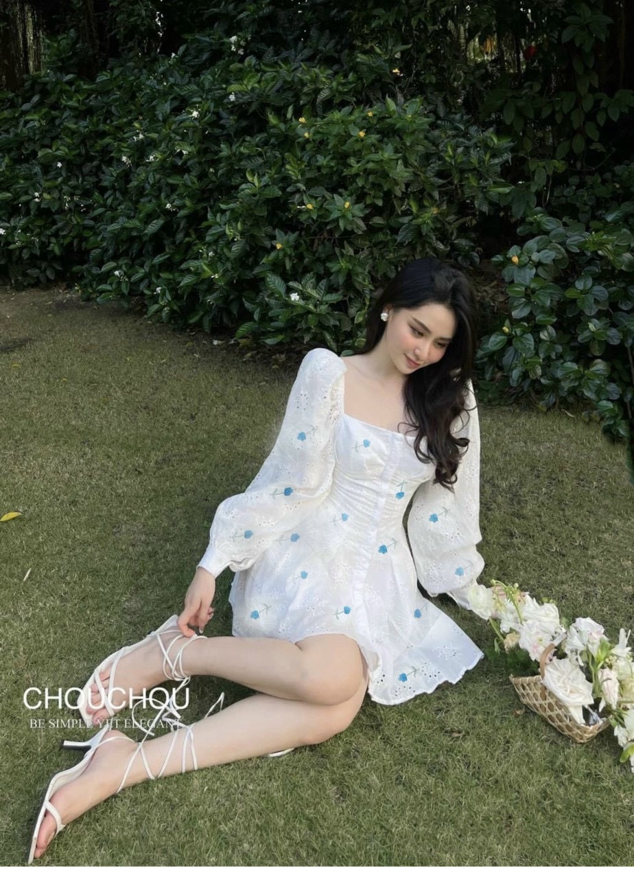Đầm thêu hoa cổ vuông💖 KÈM ẢNH THẬT