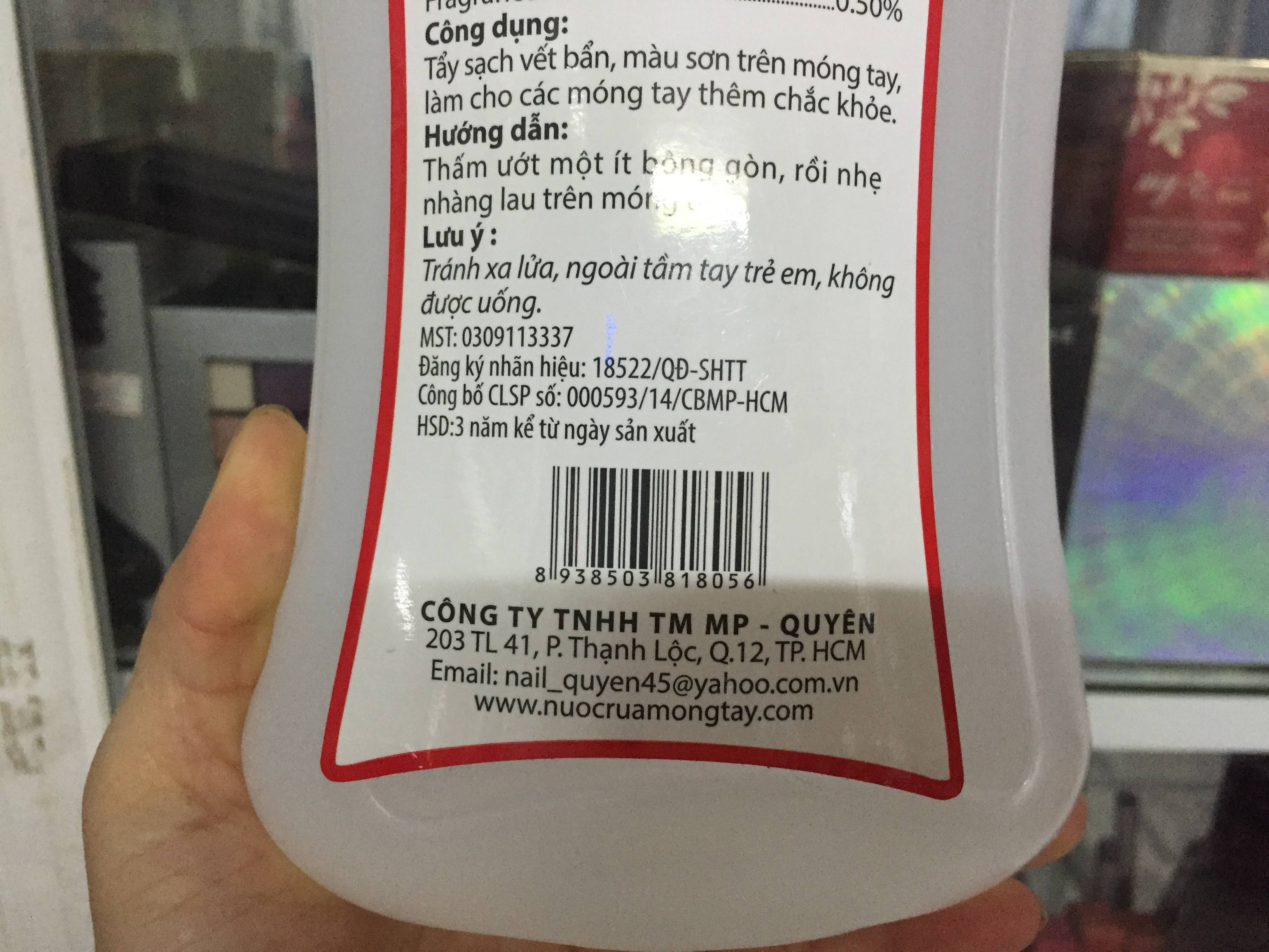 Nước rửa móng tay cao cấp Quyên 1000 ml