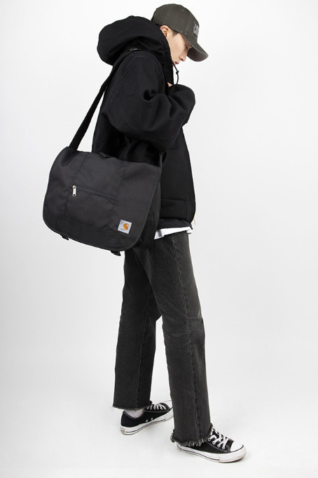 Túi đeo chéo Carhartt Messenger Bag