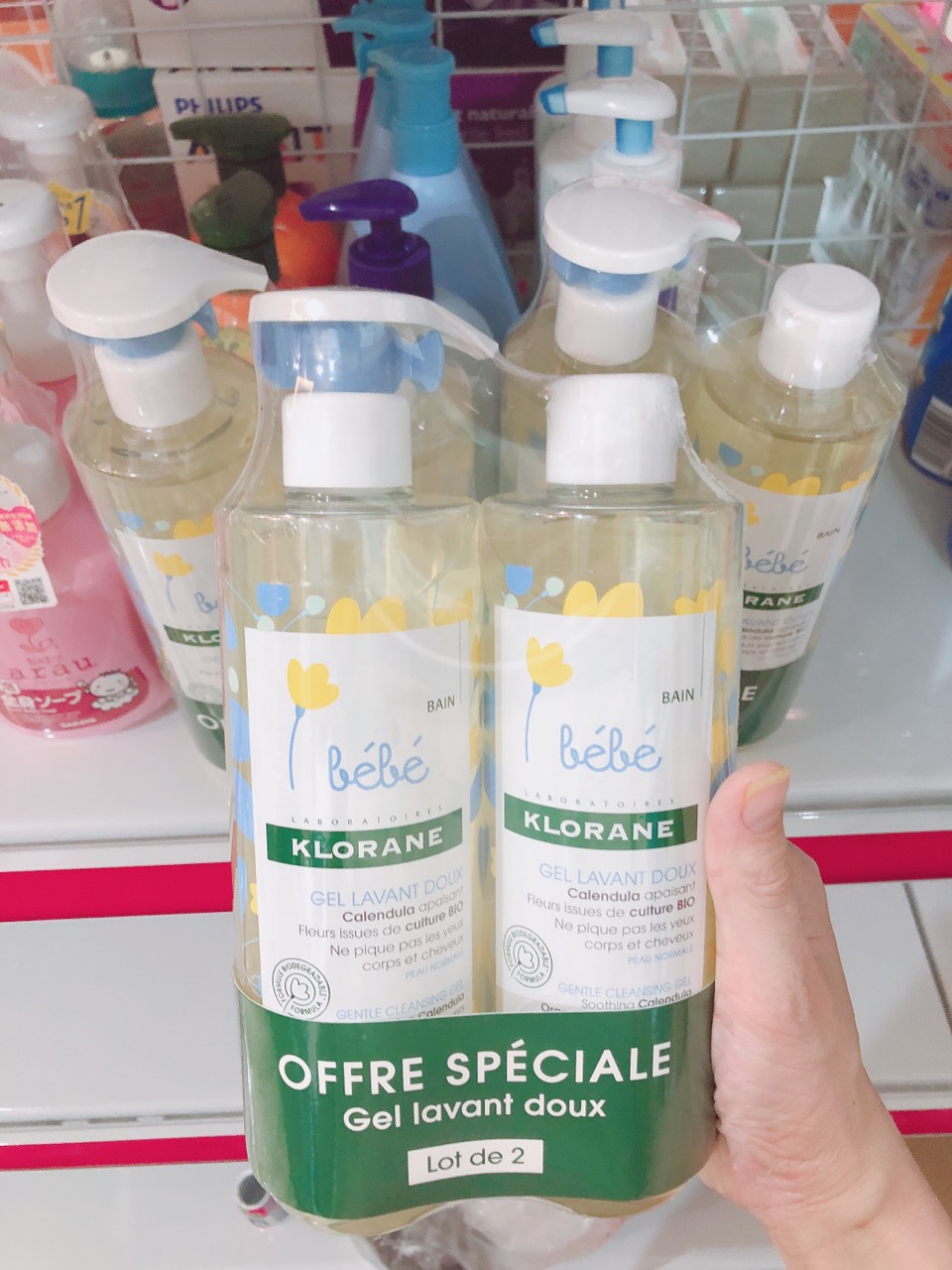 Sét 2 chai sữa tắm gội cho bé Klorane bé bé