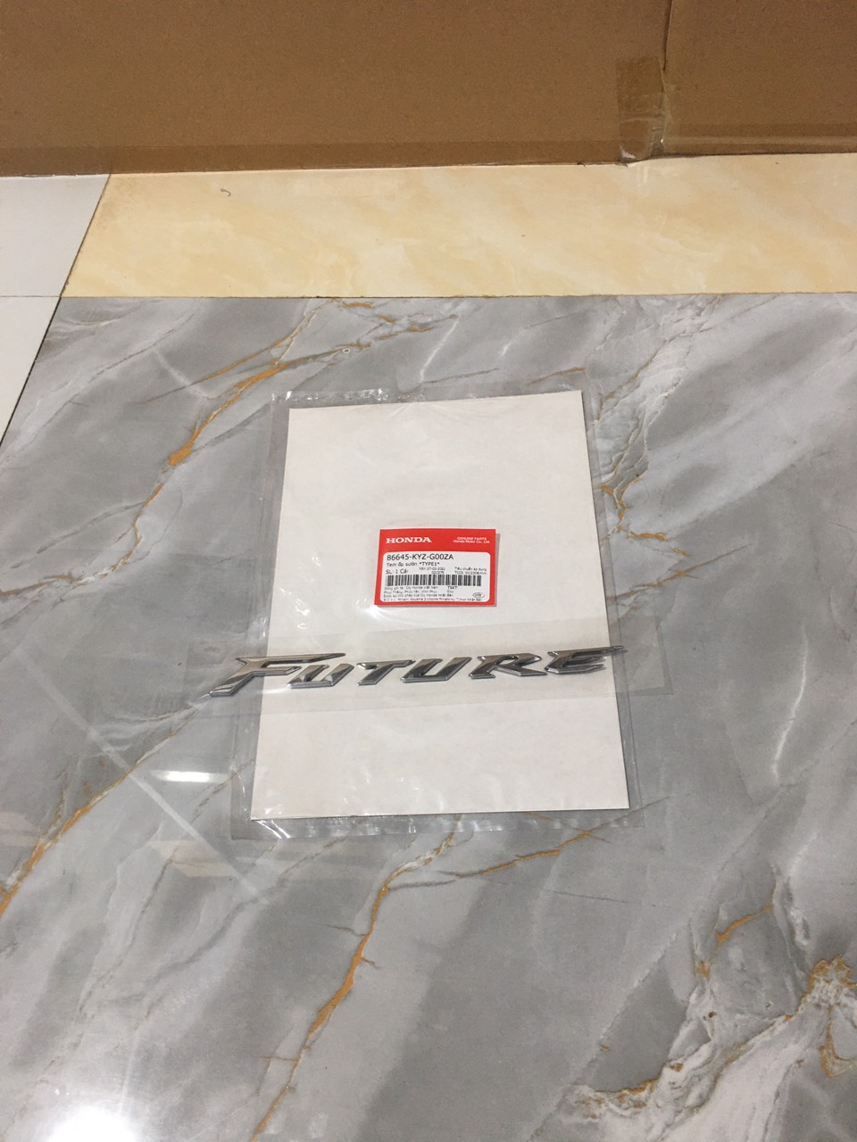 Tem ốp sườn *TYPE1* Future 125 (86645KYZG00ZA)