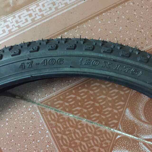 Vỏ lốp xe đạp src sao vàng 20x1.75 bền bỉ