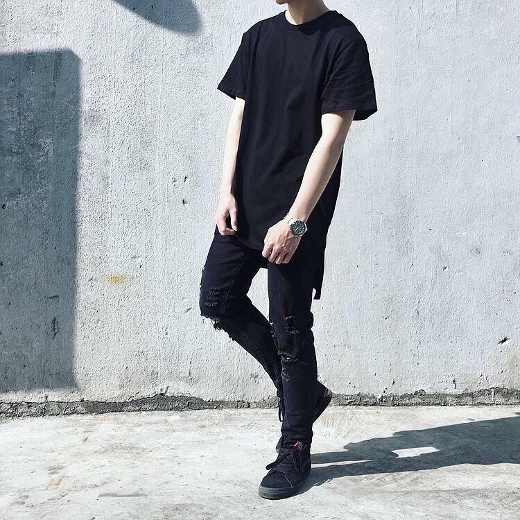 [Hoàn Tiền 15%] Áo Thun Longtee Layer Xẻ Tà Nam Nữ Đen Trắng Unisex