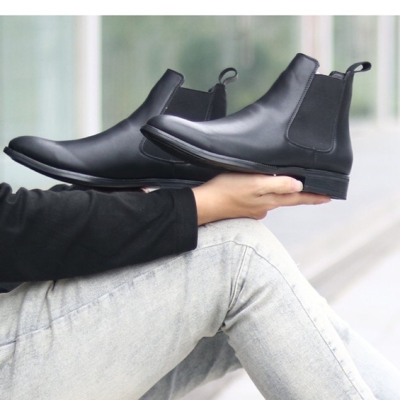 Giày bốt nam Chelsea Boots Classic đế khâu( đặt lùi 1 size)