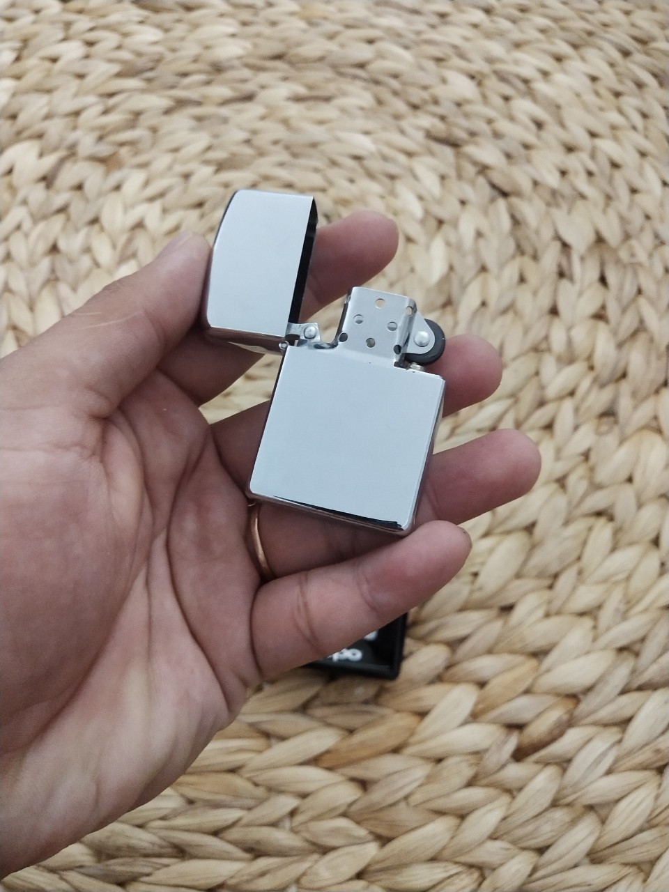 [HCM]Zippo La Mã Cao Cấp Giá Rẻ - Màu Bạc