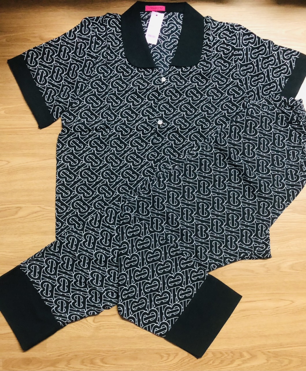 Bộ Pijama tay ngắn quần dài lụa Mango size 40-63kg