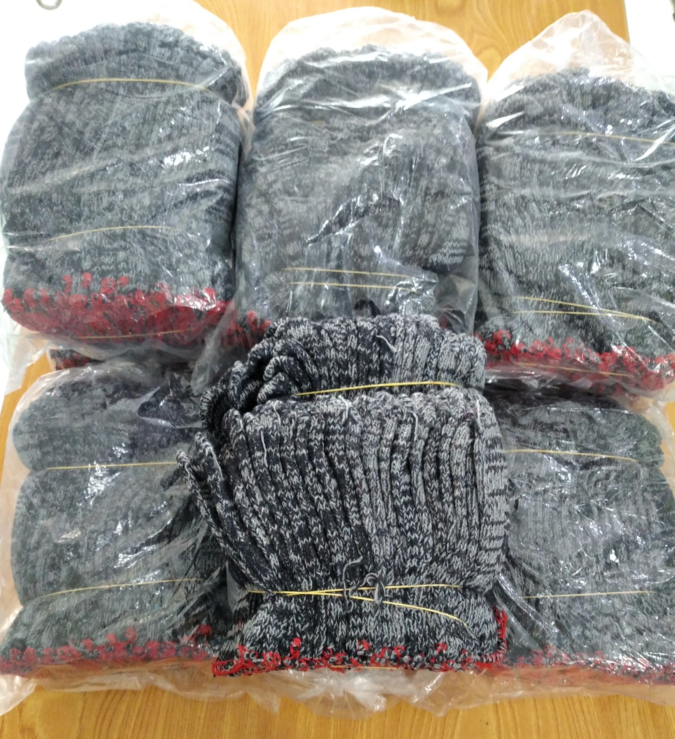 COMBO 5 ĐÔI GĂNG TAY LEN MUỐI TIÊU