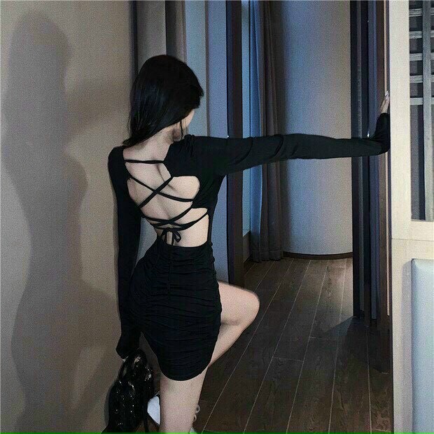 Đầm Váy Nữ Ôm Body Cổ Vuông Tay Dài Đan Dây Hở Lưng Diện Đồ Cực Kỳ Tôn Dáng Thời Trang Kiểu Cách Đi Chơi, Đi Dự Tiệc D.ONE FASHION, Mẫu Free Size Mặc Vừa