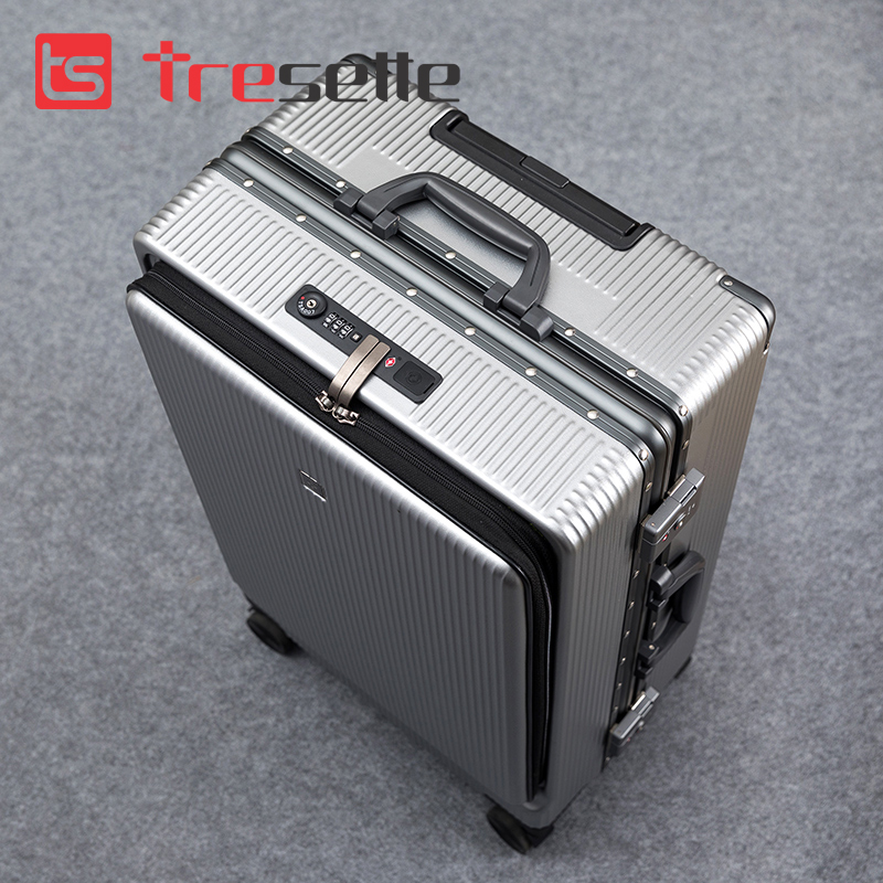Vali khóa sập cao cấp 2029 Tresette Hàn Quốc Có Ngăn Đựng Latop cổng sạc USB
