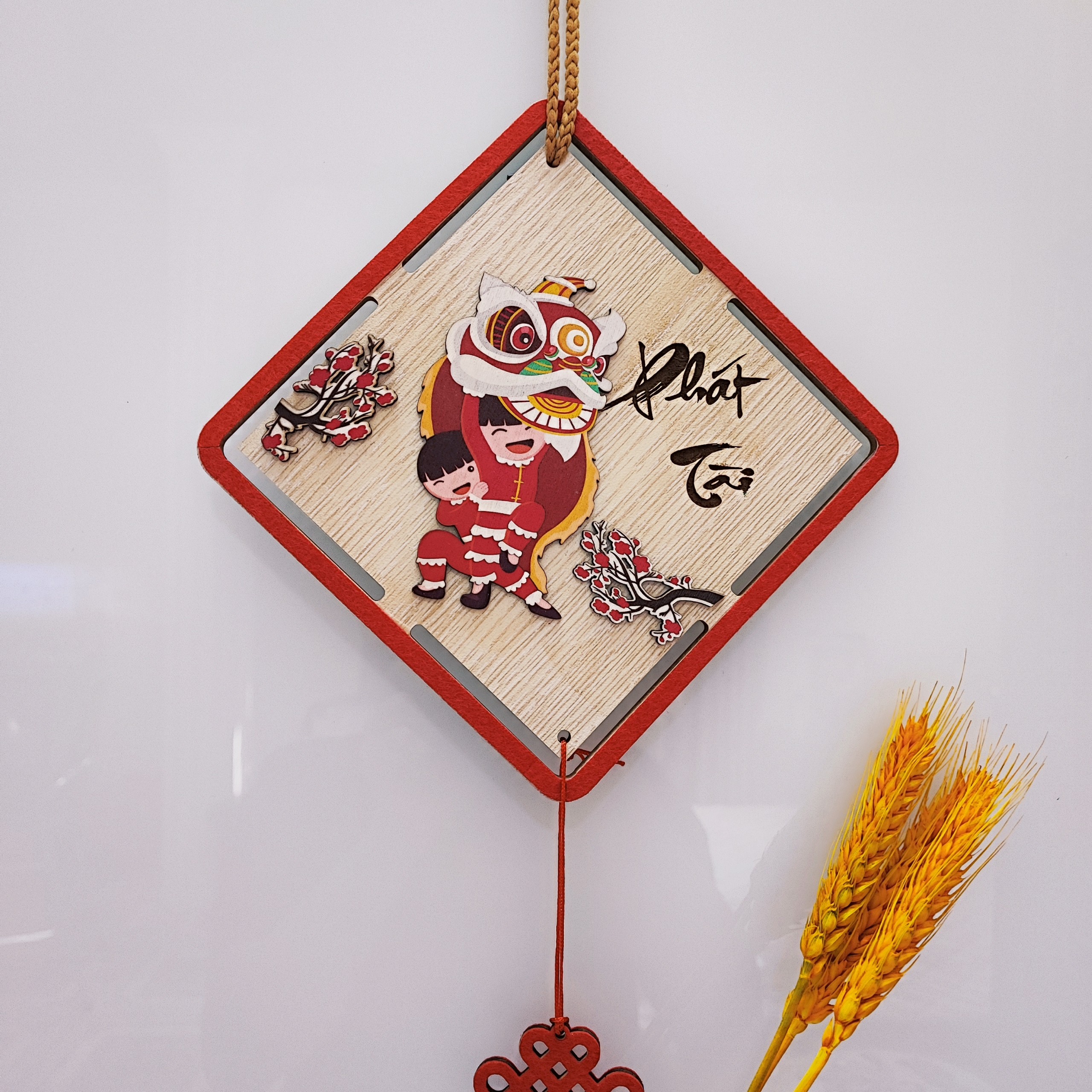 Bảng gỗ viền nhung decor trang trí tết nguyên đán 2024