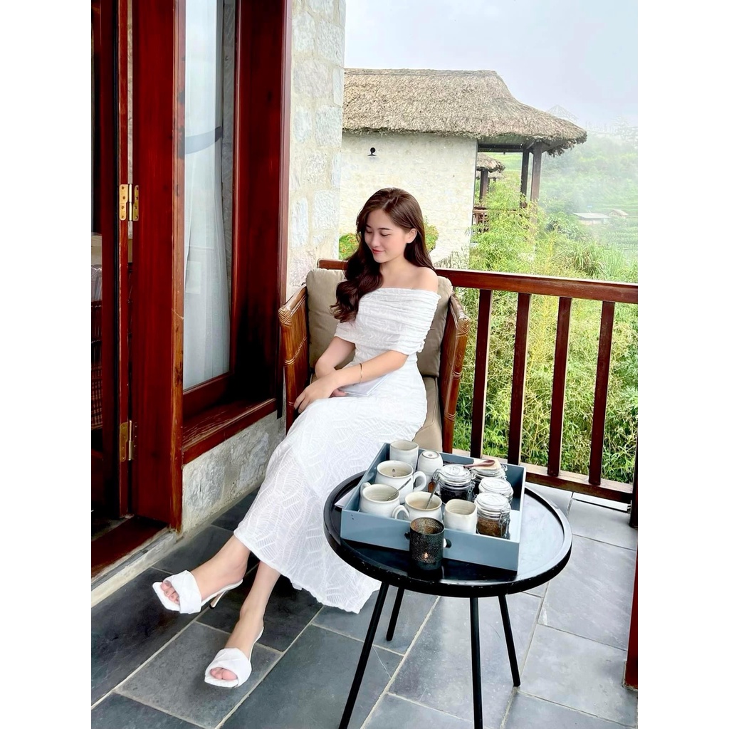 Đầm maxi thun xốp ren đuôi cá trễ vai 159
