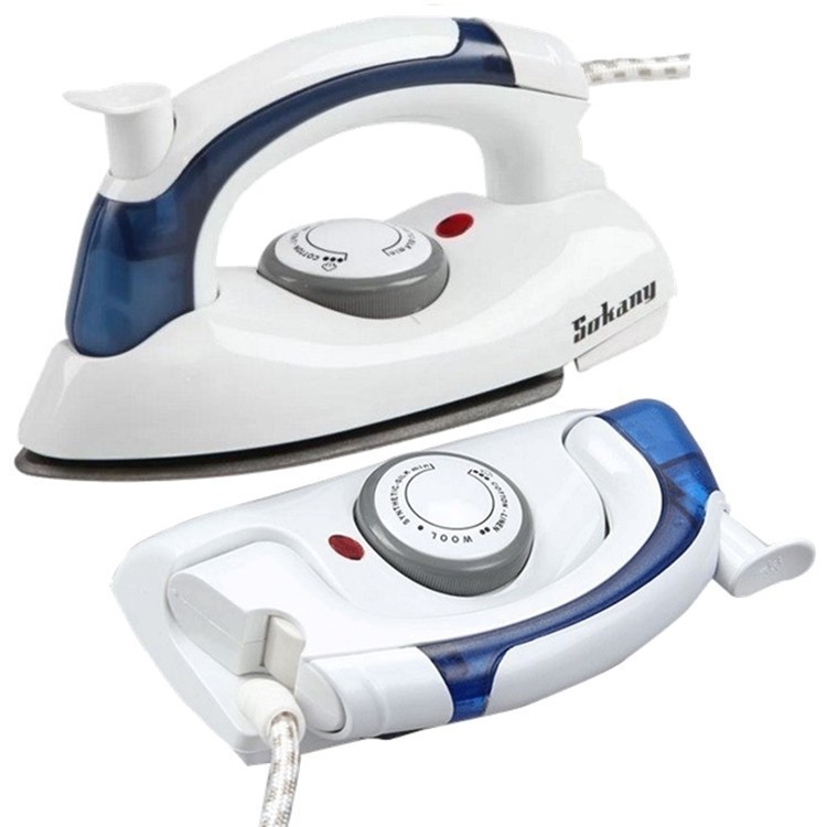Bàn ủi hơi nước mini du lịch.