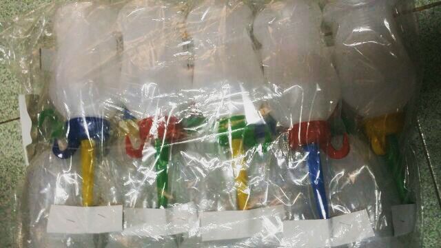 Round White Plastic Bottles .2 Pieces X 120ml, 500ml....