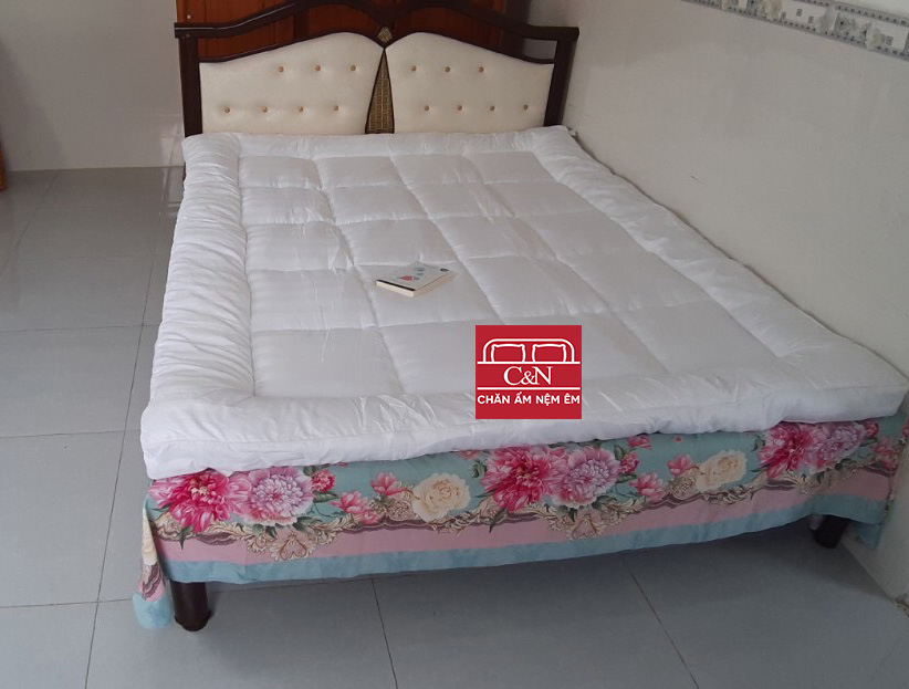 NỆM TOPPER HOTEL DÀY 8CM