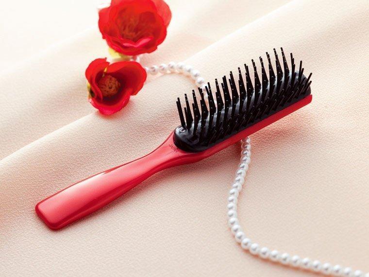 Lược chải tóc dưỡng tóc suôn mềm Sakura Hàng Nội Địa Nhật
