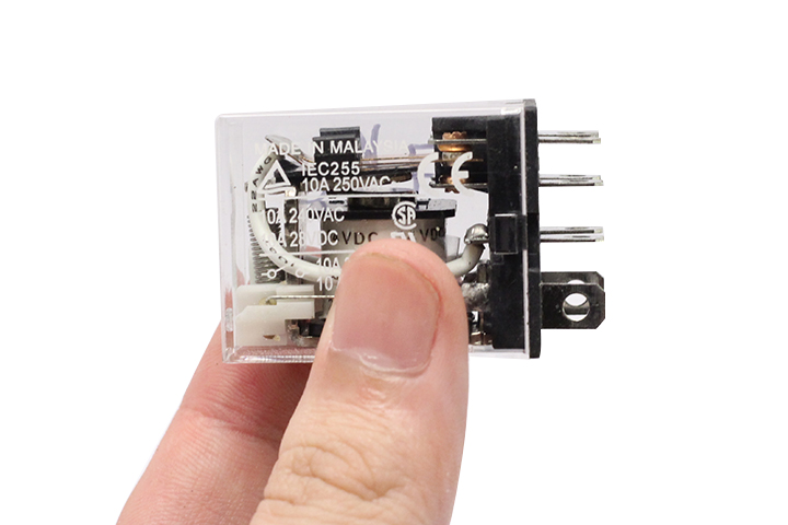 Relay Omron 24V
