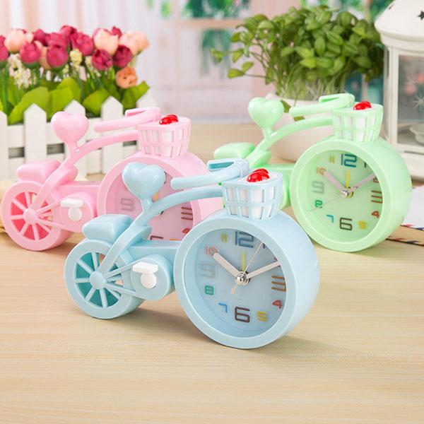 [HCM]Đồng hồ báo thức để bàn hình xe đạp cực cute