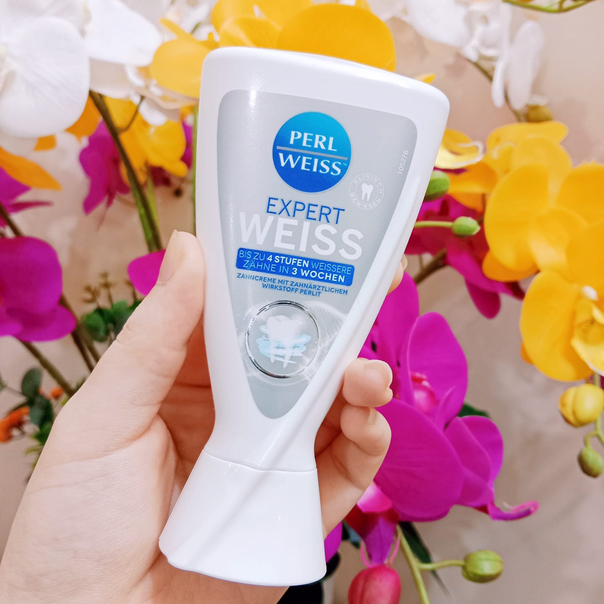 Kem Đánh Siêu Trắng Răng Perl Weiss Expert Weiss 50ml