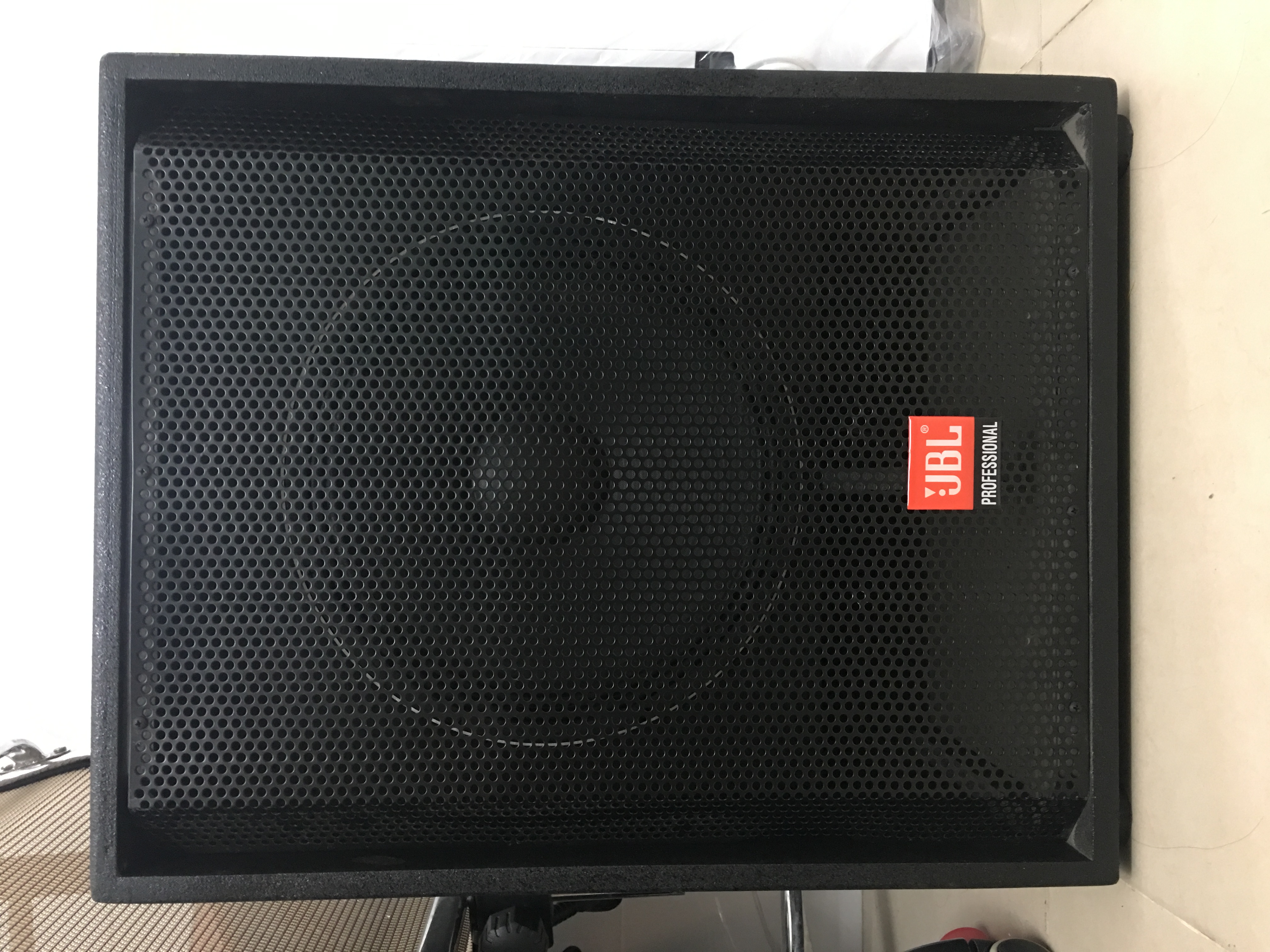 SÚP HƠI BASS 50 RCF