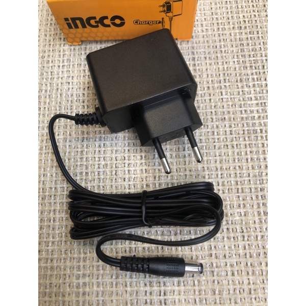 Adapter sạc pin Lithium-Ion S12V INGCO FCLI12071