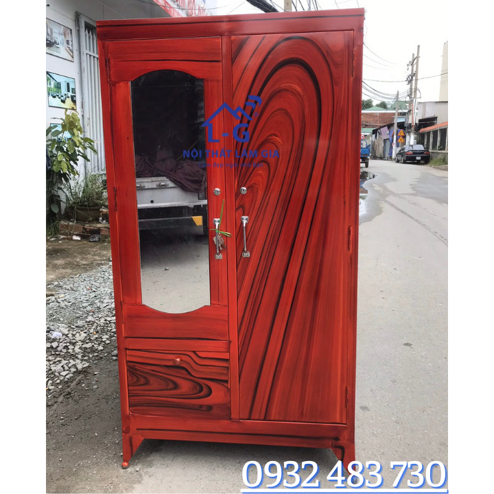 Tủ sắt treo quần áo kích thước 1m6x90 , hcm
