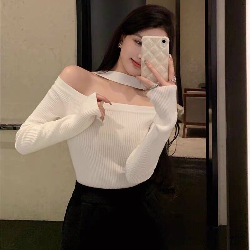 Áo Gân Tay Dài Chocker