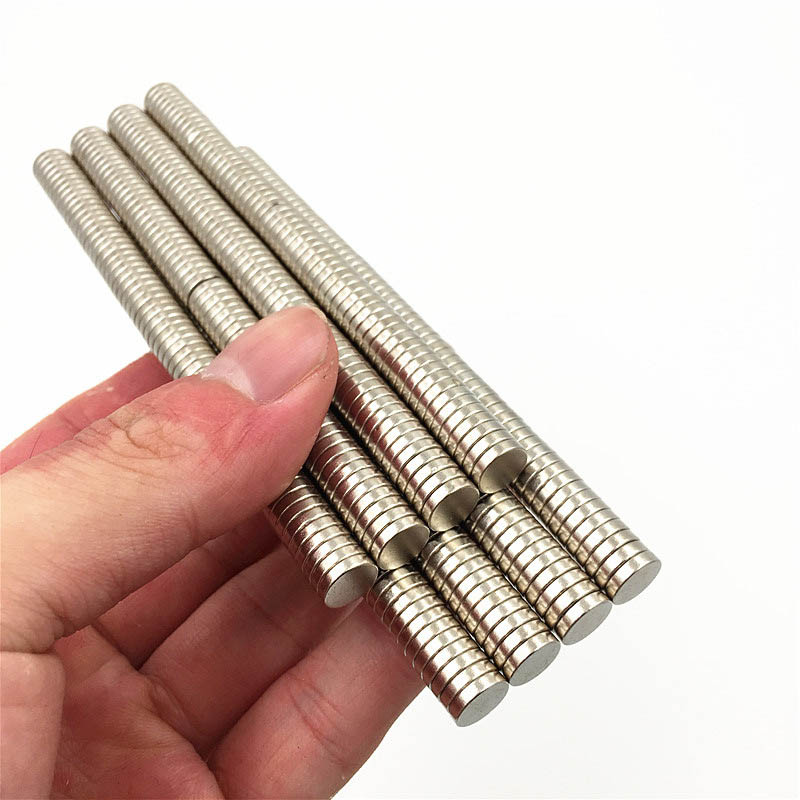 Nam châm đất hiếm 8x2mm