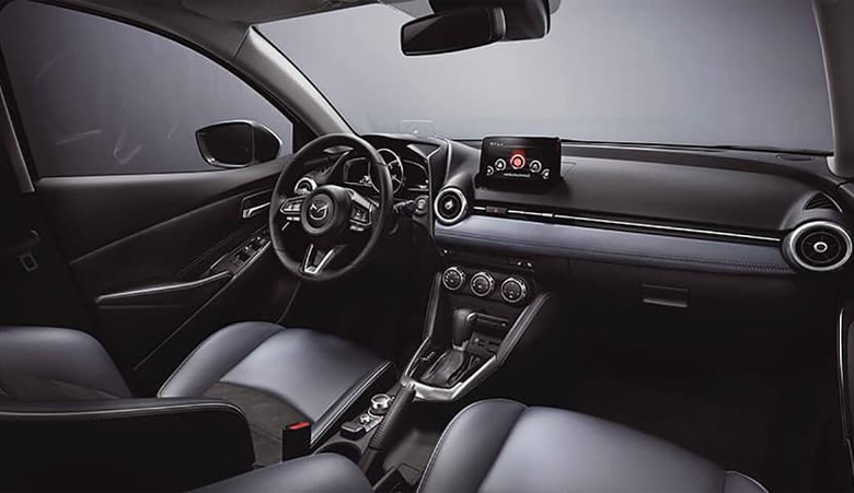Cường lực màn cảm ứng: MAZDA 2 2015-2020