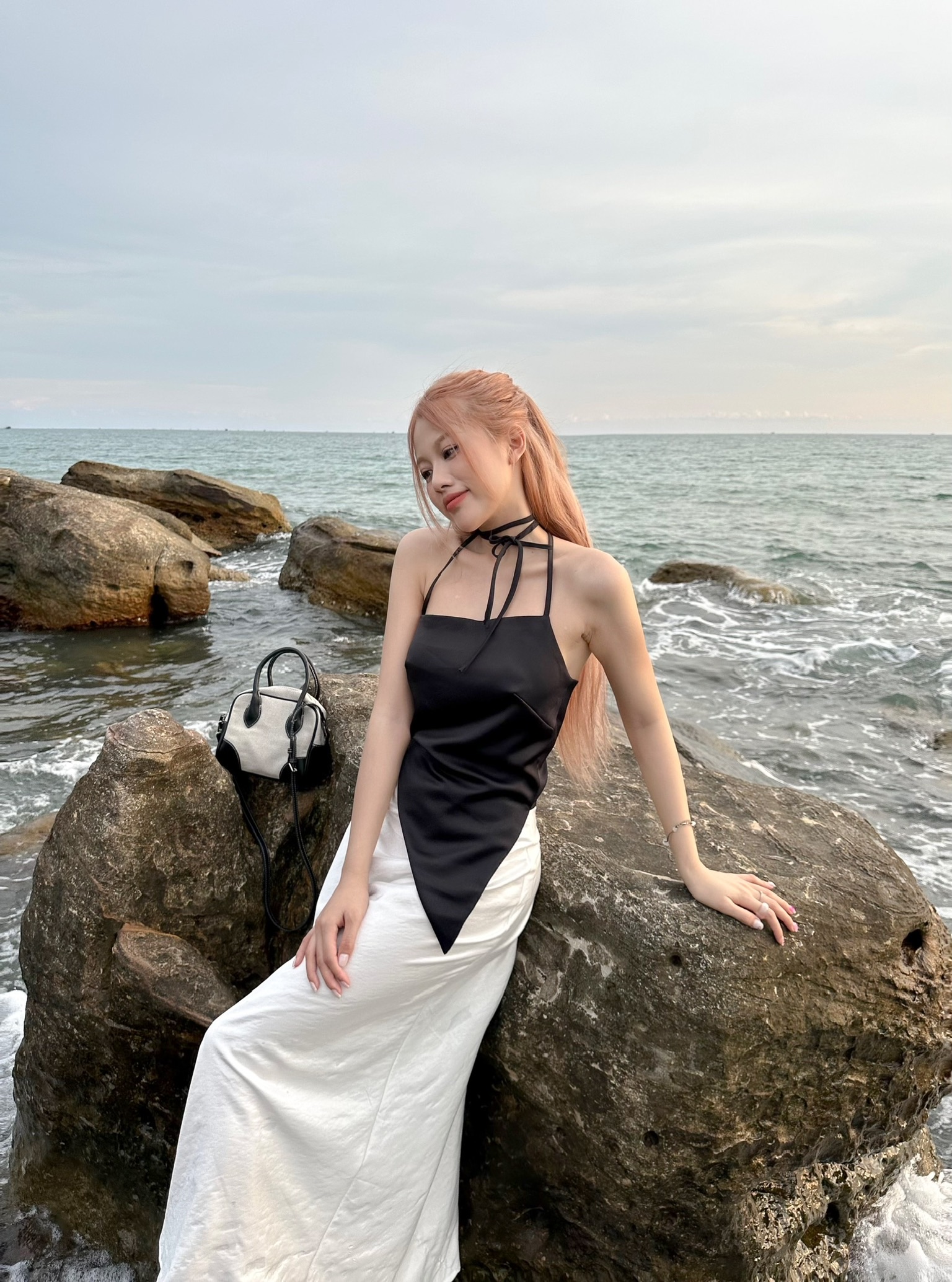 Áo lụa cổ yếm hai lớp | CILIA TOP - CLÉLIE