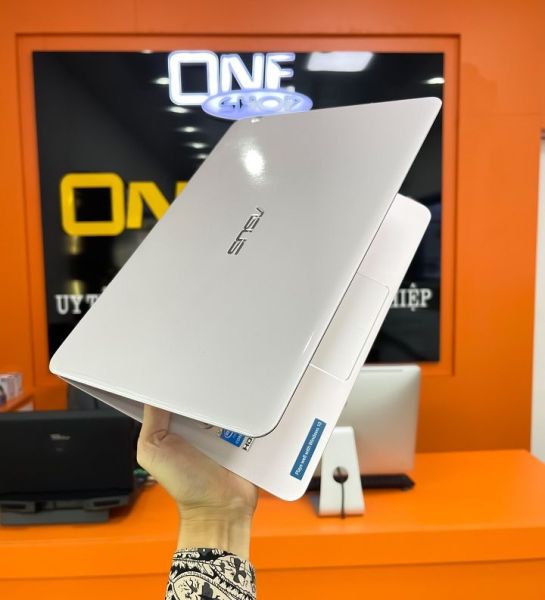 Bảng giá [Siêu Mỏng- Sang Choảnh] Asus ZenBook UX305FA Core M5Y71/ Ram 8Gb/ Ổ cứng SSD 512Gb/ màn hình 13.3 inch full HD . Phong Vũ
