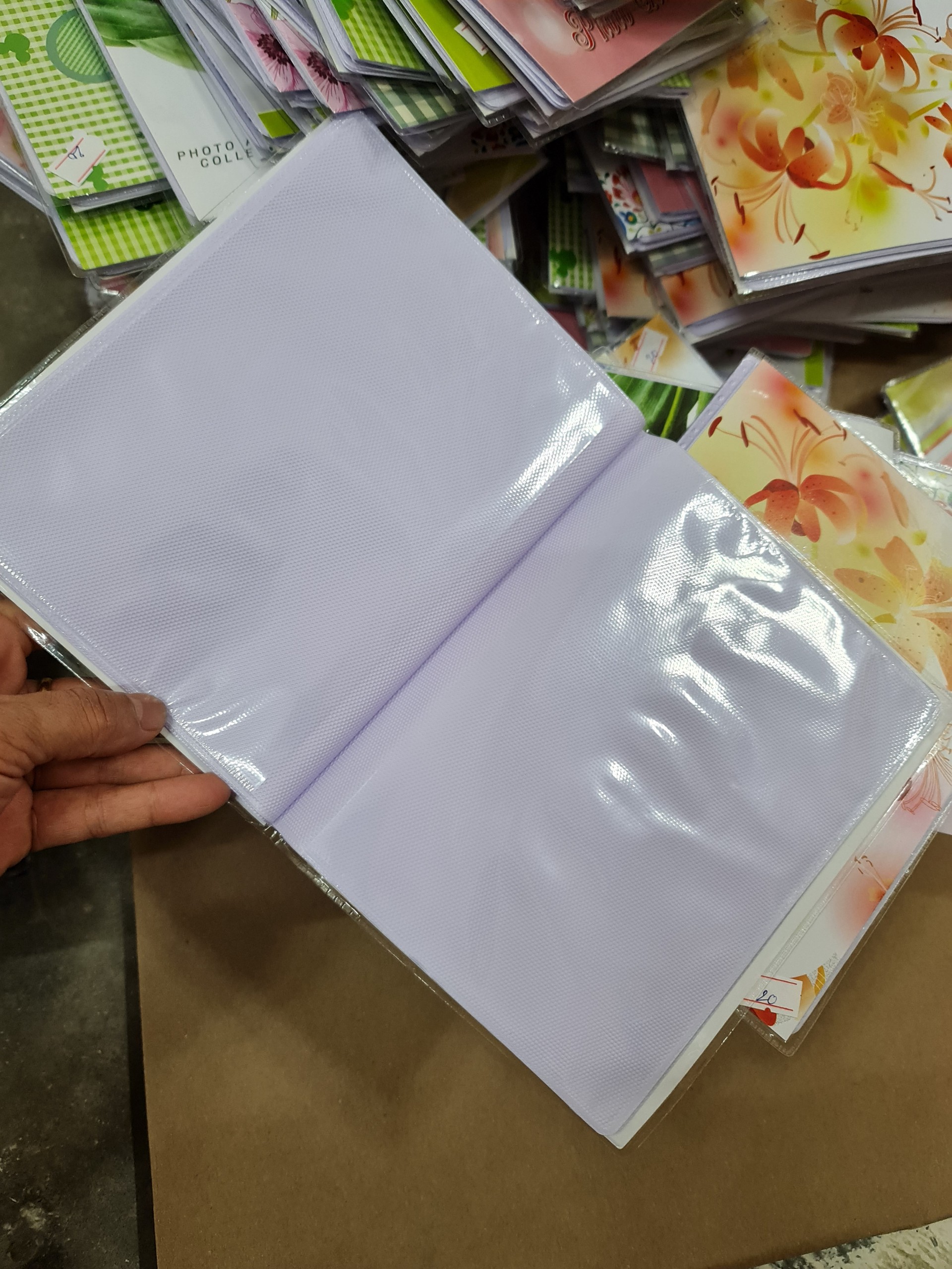 Album ảnh 13x18 đựng 20 ảnh bìa dẻo 1 ngăn TH