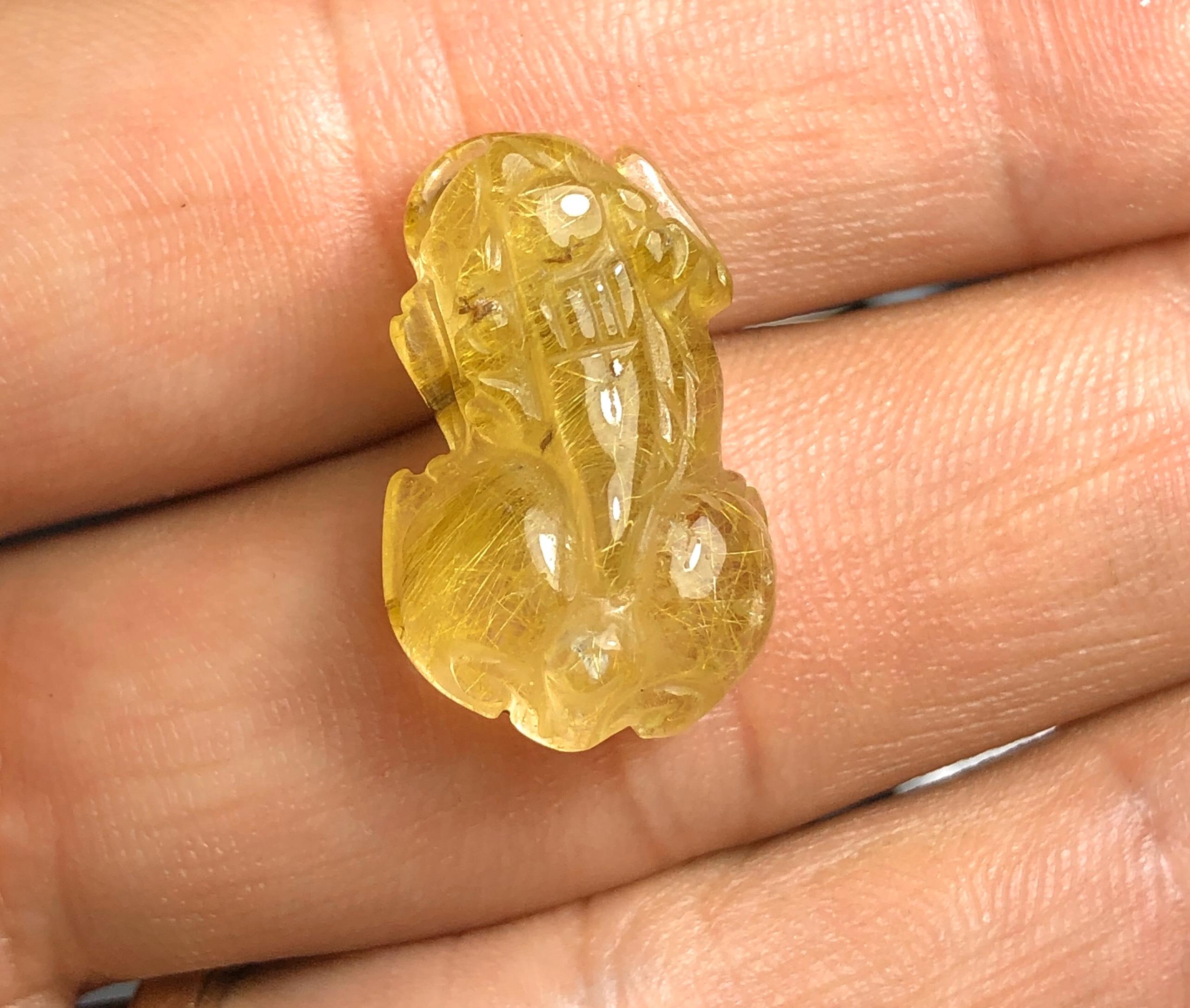 [FreeshipMAX] tỳ hưu đá thạch anh tóc vàng tặng kèm móc + dây đeo