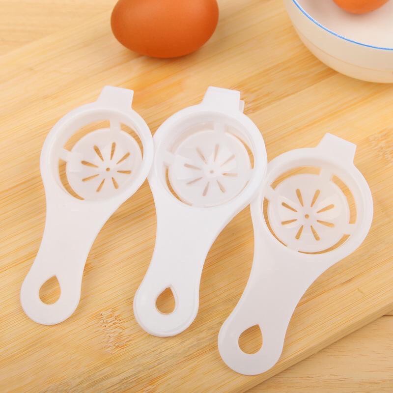 Dụng Cụ Tách Lòng Đỏ Lòng Trắng Trứng